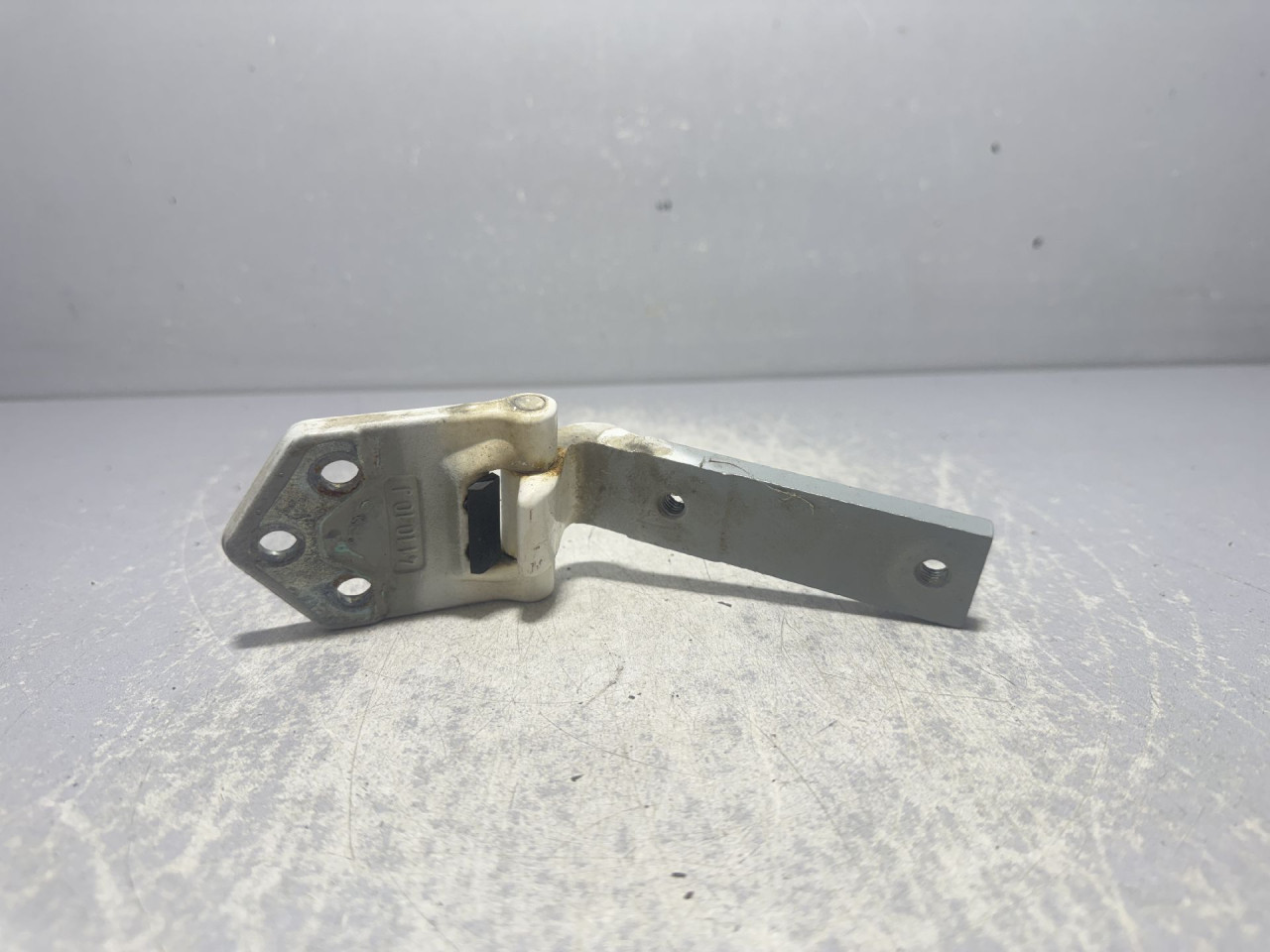 DIJELOVI BAGLAMA VW CADDY > 10-15 2K0827152C