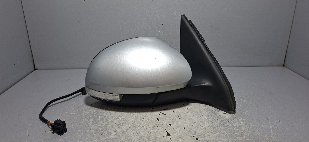 DIJELOVI RETROVIZOR VW TIGUAN > 07-11 2.0 5N2857502L