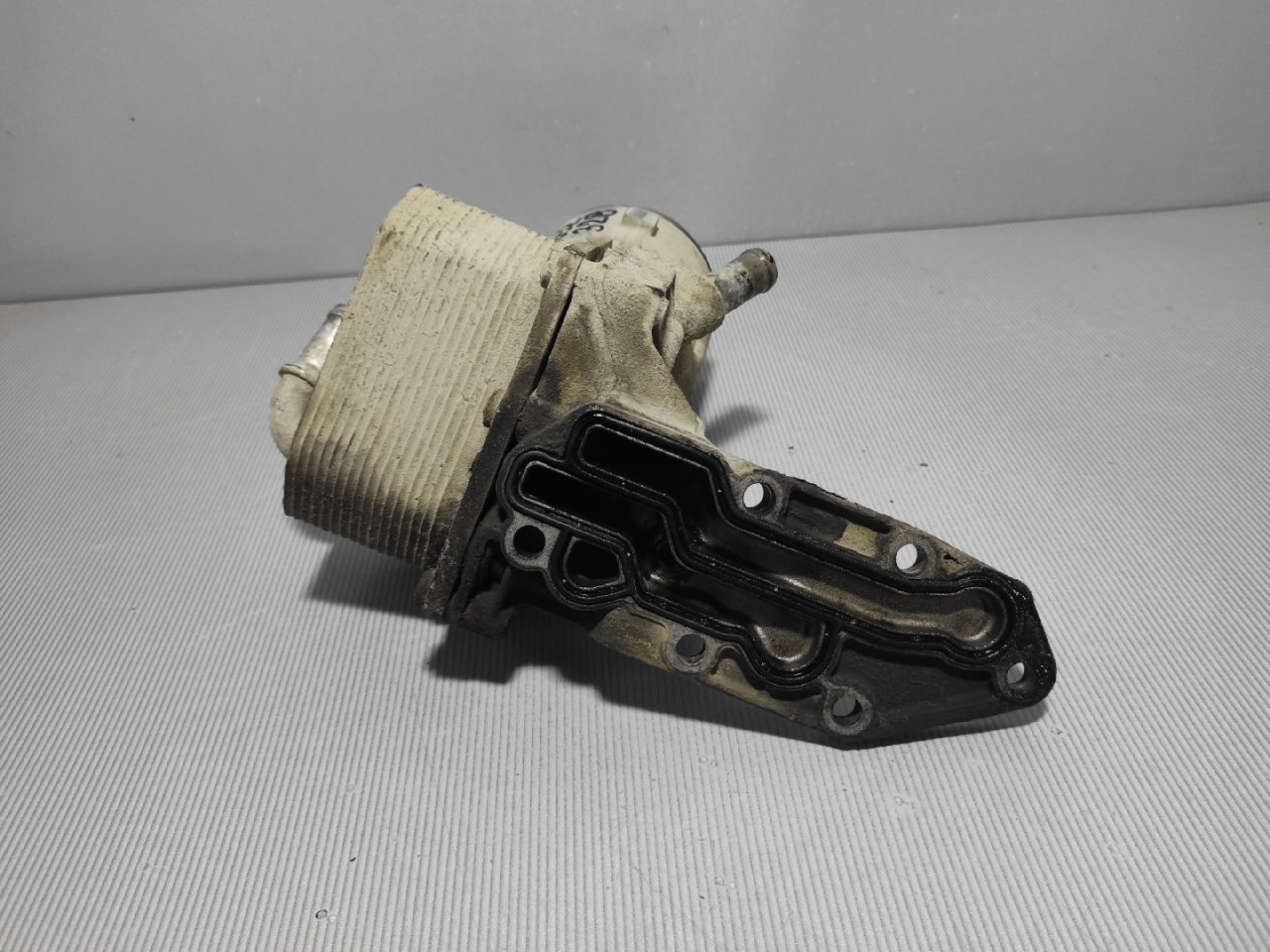 KUCISTE FILTERA ULJA FORD RANGER > 16- BB3Q-6B624-EA