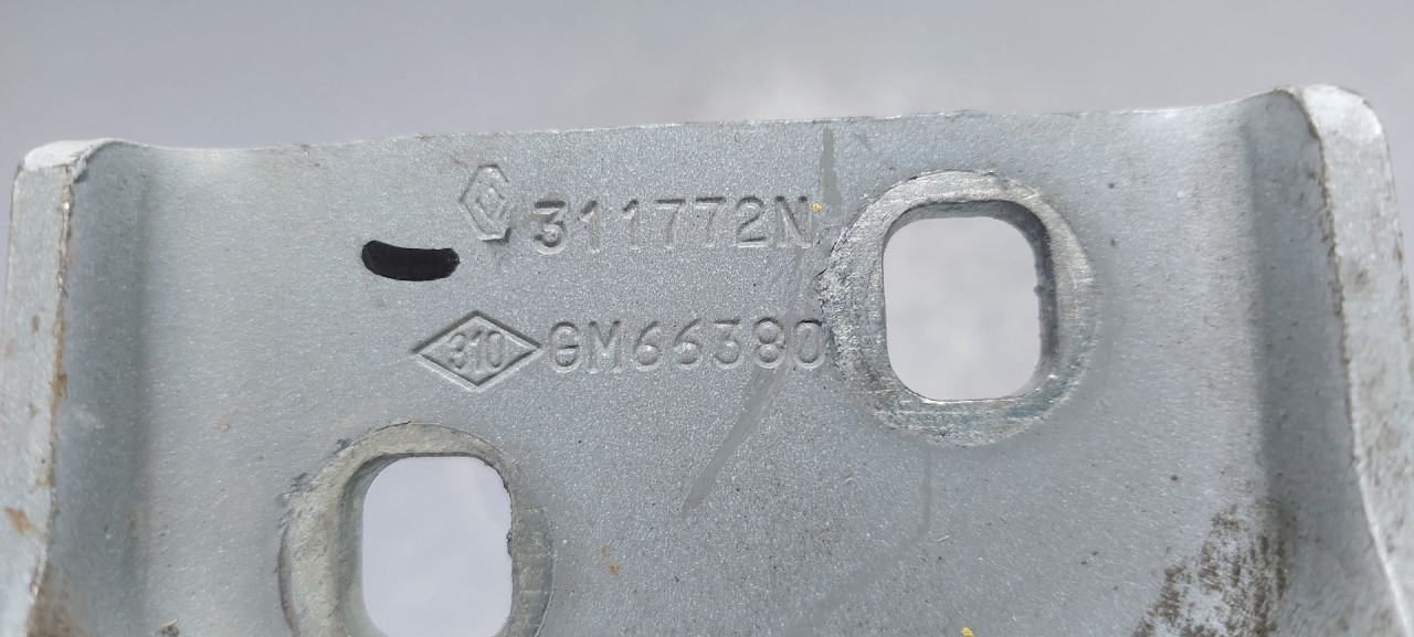 DIJELOVI BAGLAMA NISSAN PRIMASTAR > 07-15 311772N