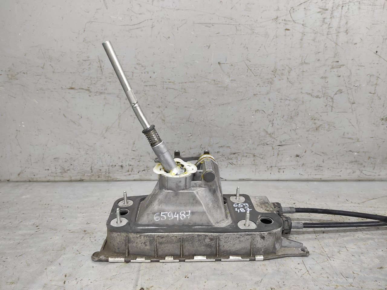 DIJELOVI SALTEBLA VW TIGUAN > 11-15 5N0711049P