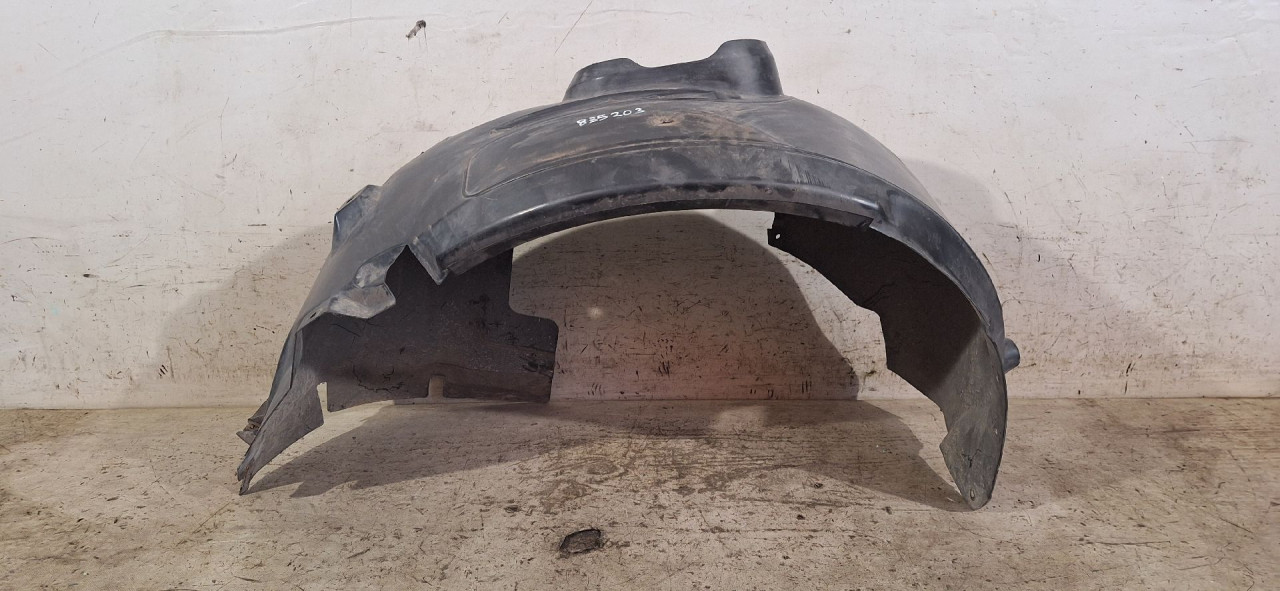 UNUTRASNJI BLATOBRAN FORD FOCUS > 15-18 AM51R16115BG