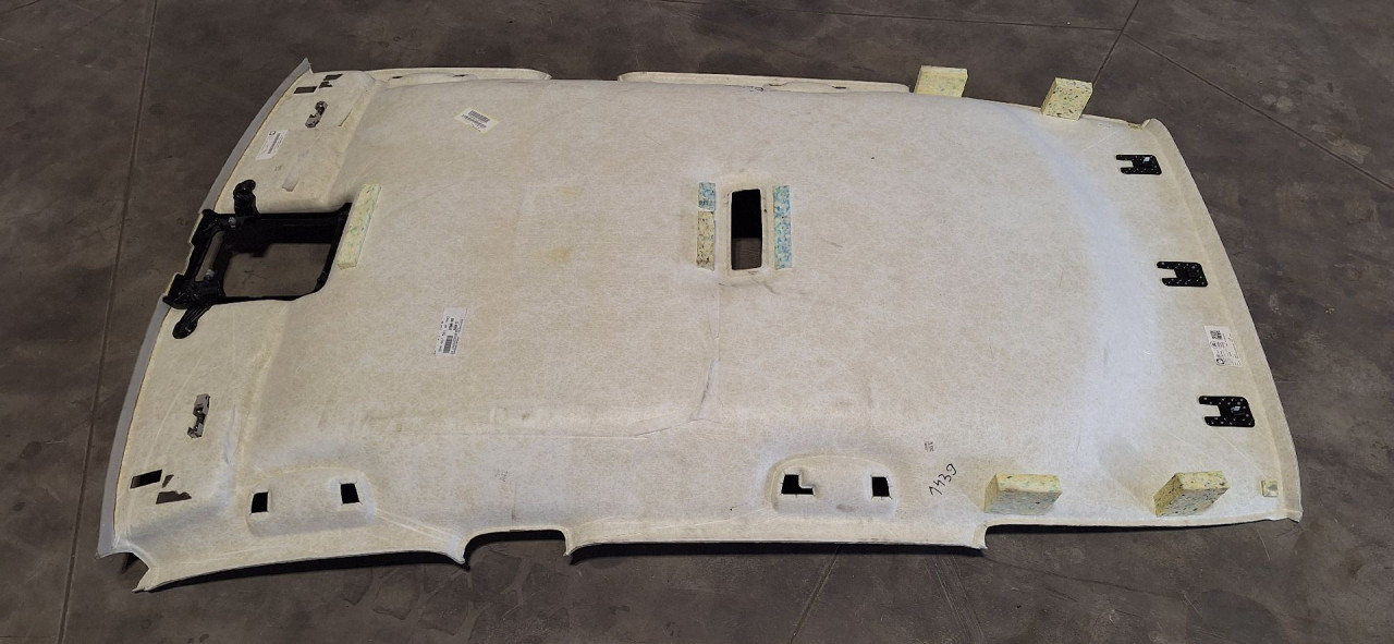 DIJELOVI KROVNI TAPACIRUNG VW TIGUAN > 16-20 2.0 5NA867501