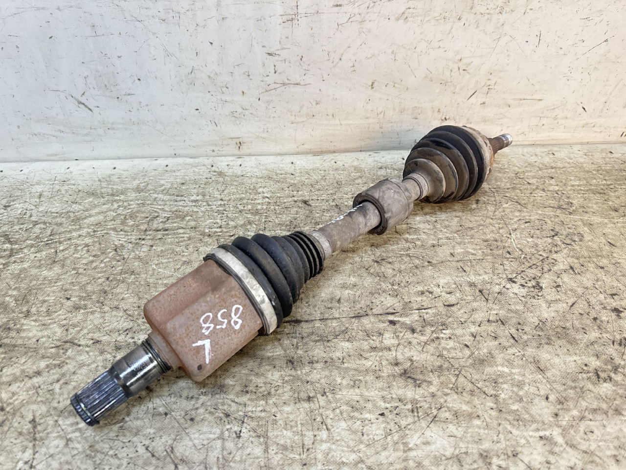 DIJELOVI POLUOSOVINA FORD KUGA > 13-16 2.0