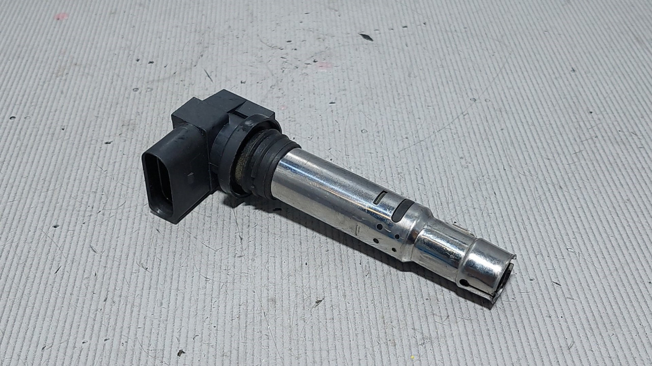 DIJELOVI BOMBINA VW PASSAT B7 > 10-14 036905715G