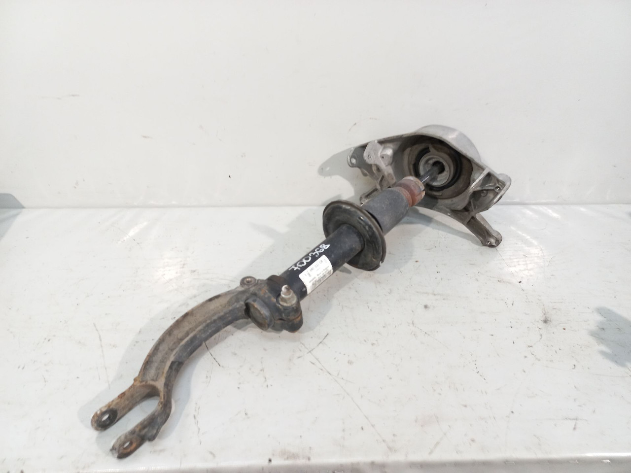 DIJELOVI AMORTIZER AUDI A4 (B8) > 12-15 8K0031CB