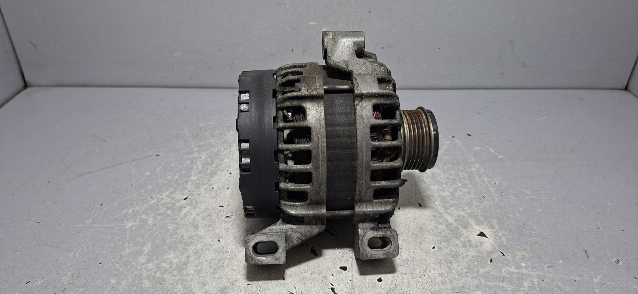 DIJELOVI ALTERNATOR VOLVO V40 > 12-16 2.0 31288880