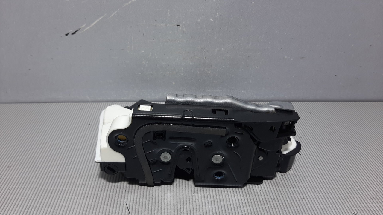 BRAVA VRATA SKODA SUPERB > 08-13 5N0839016D