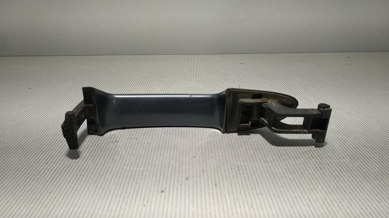 RUCKA VRATA VW PASSAT B6 > 05-10 3C0837209