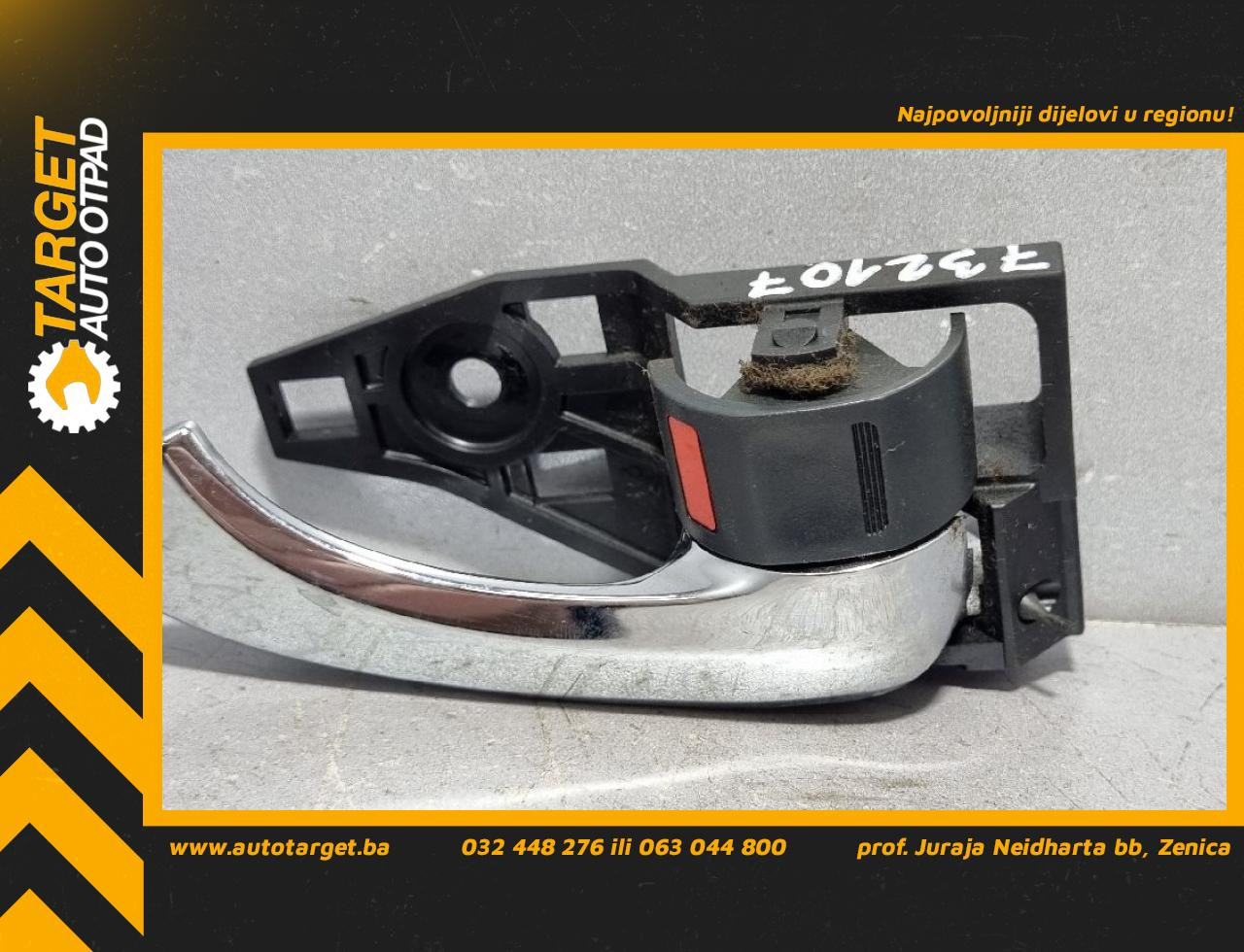 DIJELOVI UNUTRASNJA RUCKA VRATA TOYOTA RAV 4 > 06-09 2.2