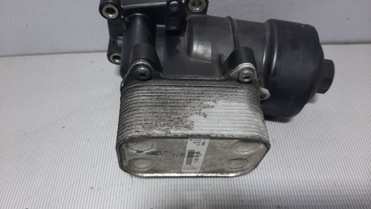 HLADNJAK ULJA VW PASSAT B7 > 10-14 03L117021C