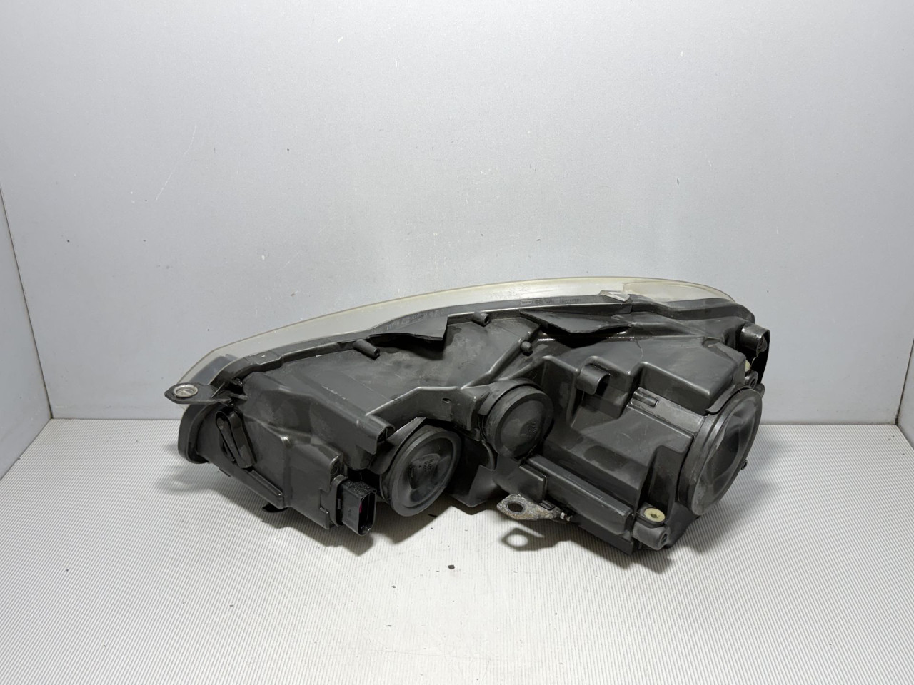 DIJELOVI FAR VW GOLF 6 > 08-12 1.6 5K2941006H
