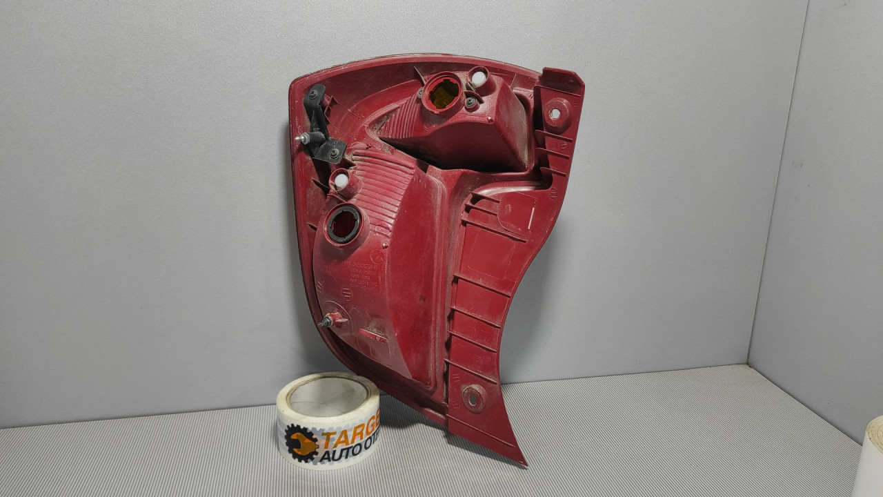 DIJELOVI STOP SVJETLO KIA PICANTO > 15-17 924021Y0