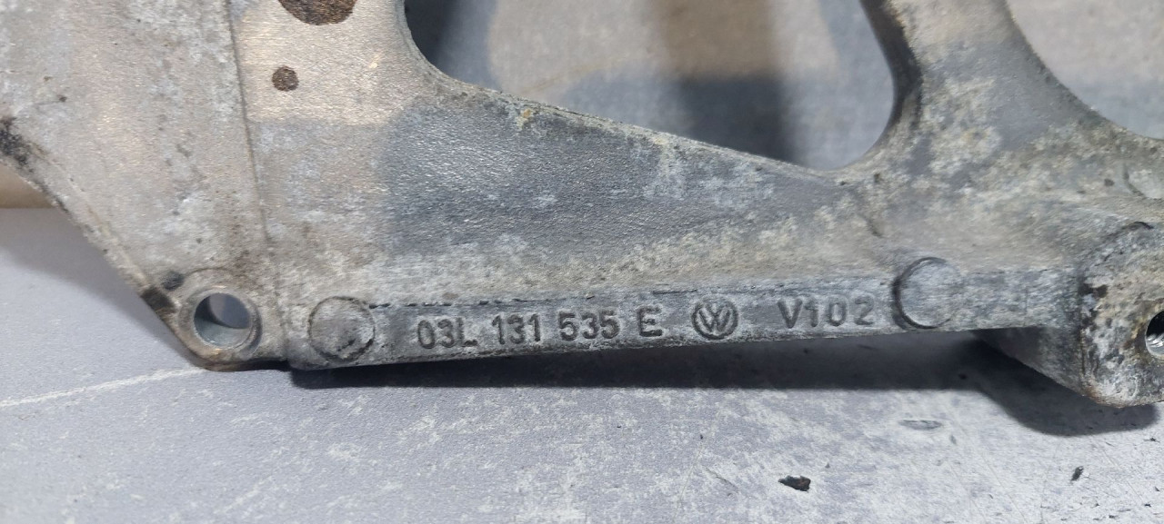 DIJELOVI NOSAC VW CRAFTER > 11-16 03L131535E