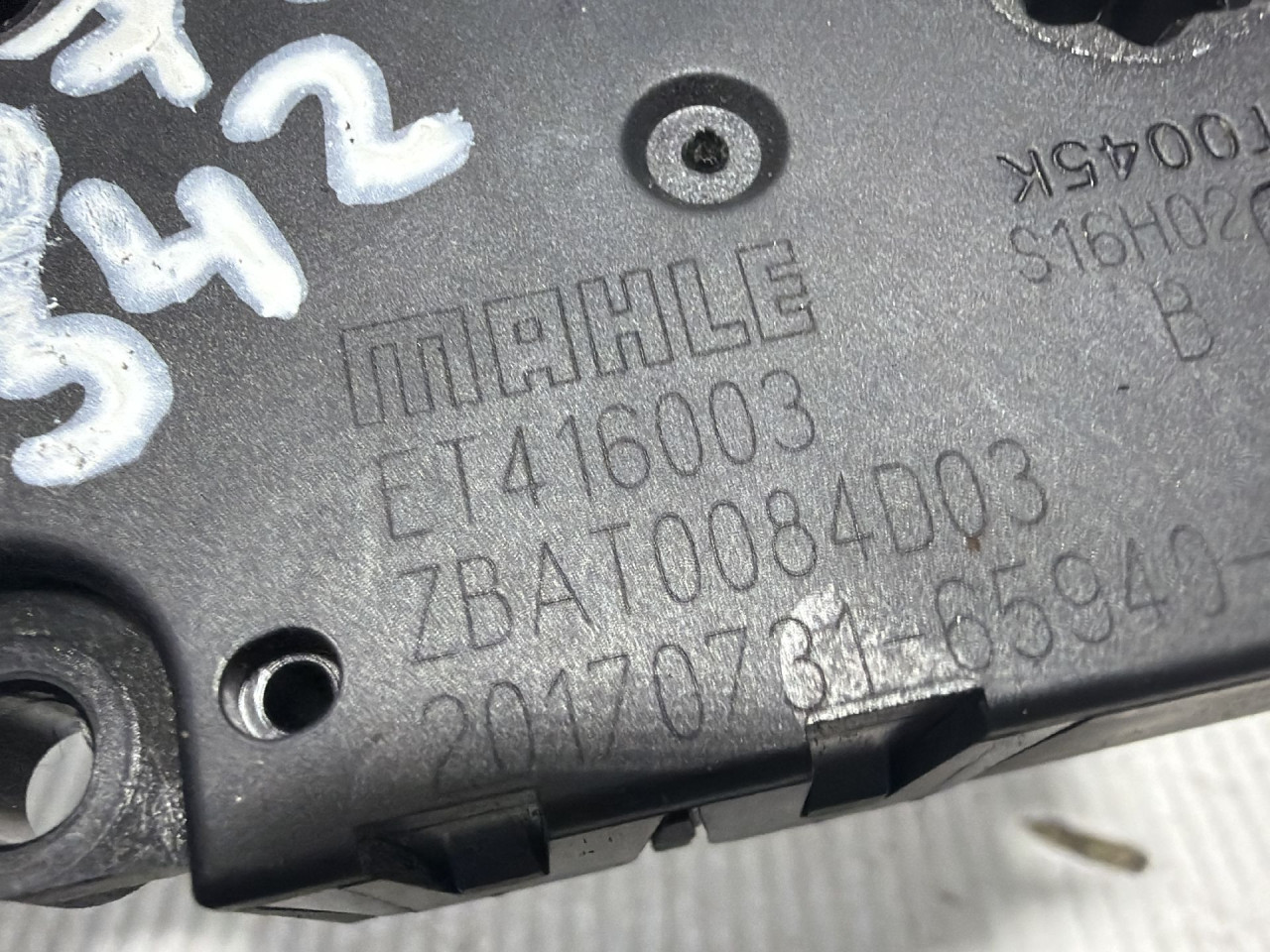 DIJELOVI MOTORIC KLAPNE AUDI A4 (B9) > 15-18 2.0 ET416003