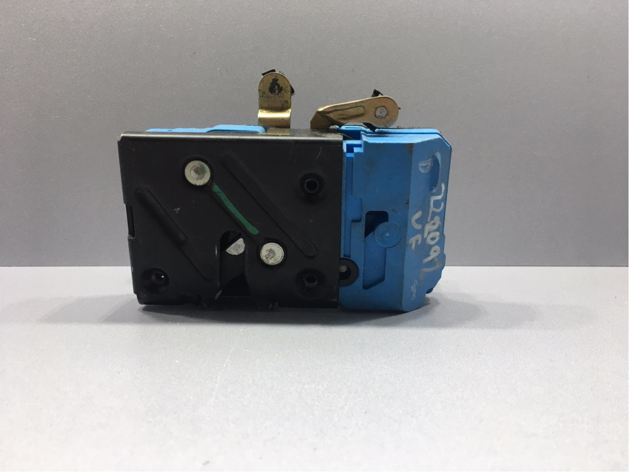 DIJELOVI BRAVA VRATA VOLVO V70 > 05-07 30699746