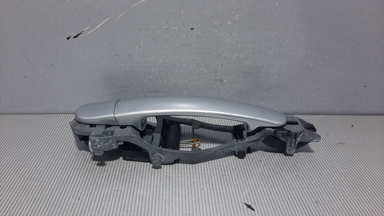 RUCKA VRATA SKODA OCTAVIA > 08-13 5J0837886C
