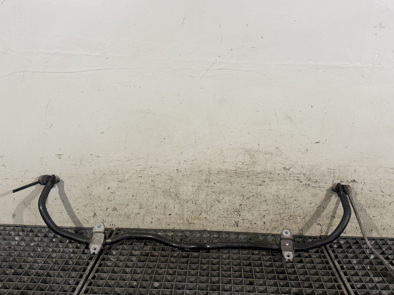 DIJELOVI BALANS STANGA AUDI Q3 > 11-15 3C0411303AA