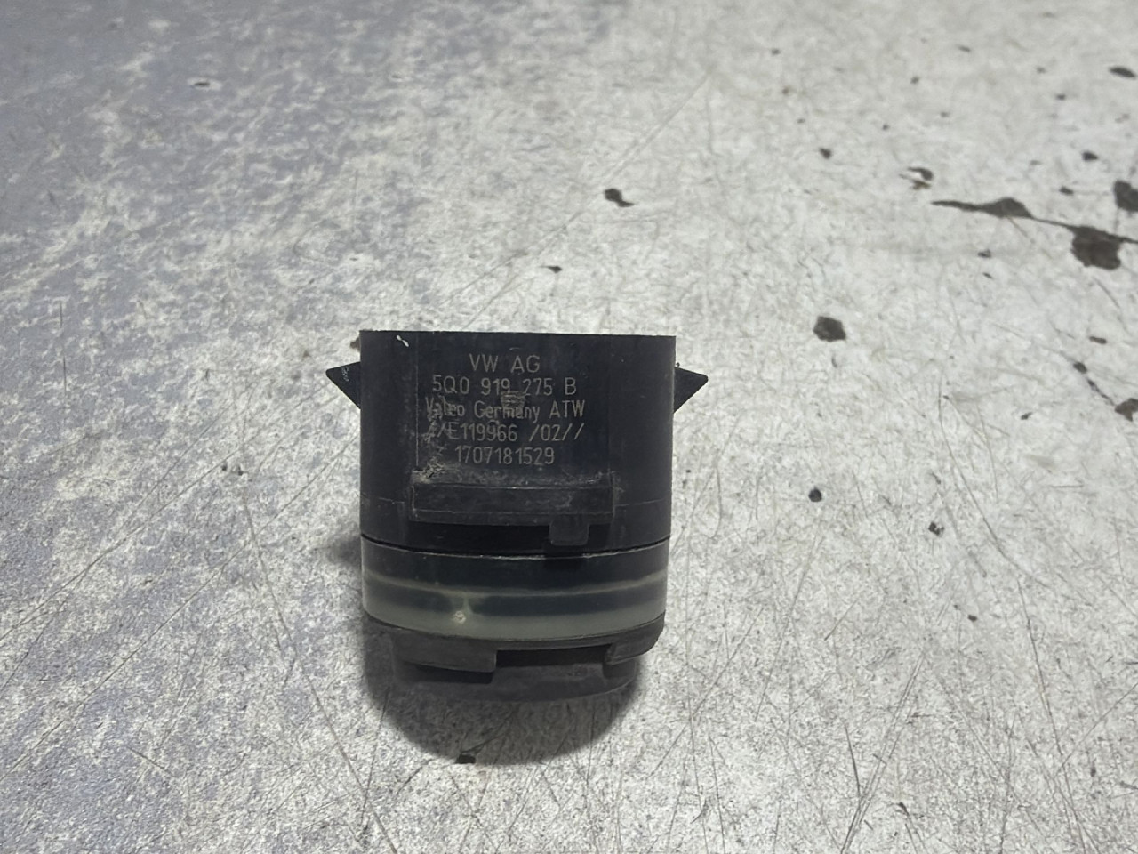 DIJELOVI PARKING SENZOR AUDI A6 4K > 18- 5Q0919275B