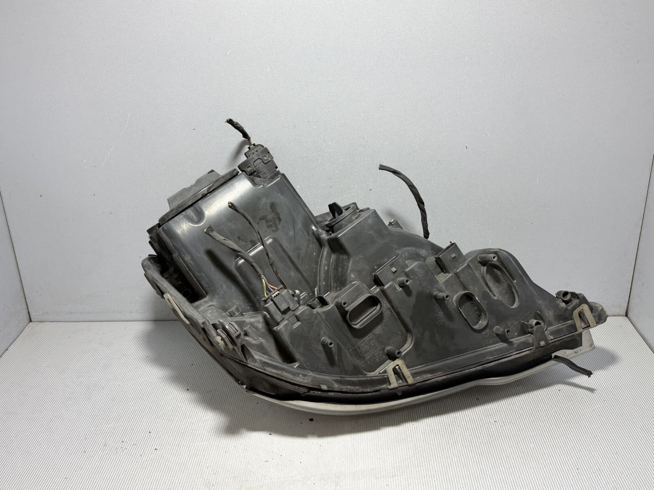 DIJELOVI FAR MERCEDES ML (W164) > 08-11 3.0 A1648207761