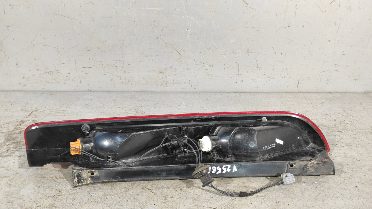 STOP SVJETLO FORD FOCUS > 07-11 8M5113405AD
