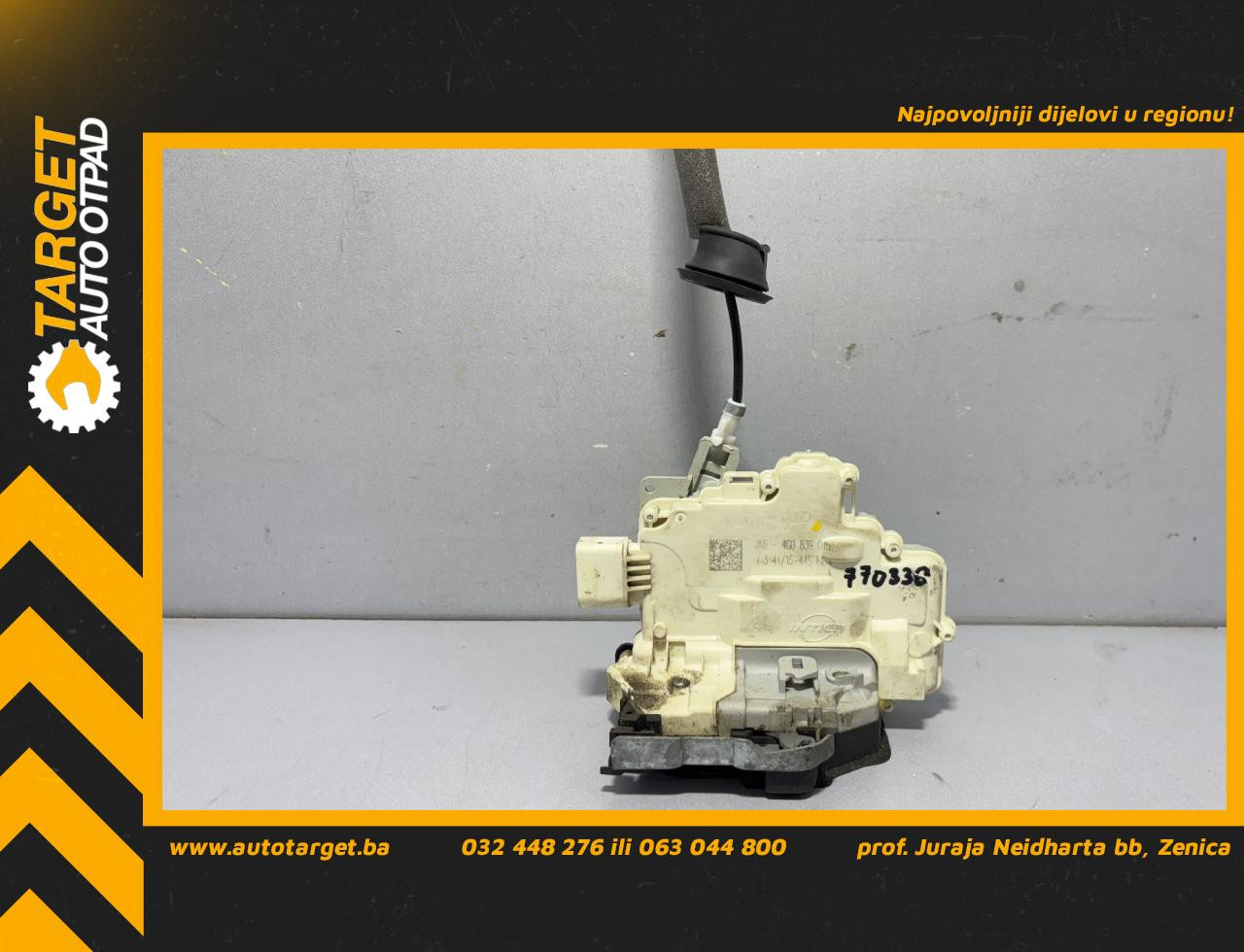 DIJELOVI BRAVA VRATA AUDI Q5 > 08-11 4G0839015