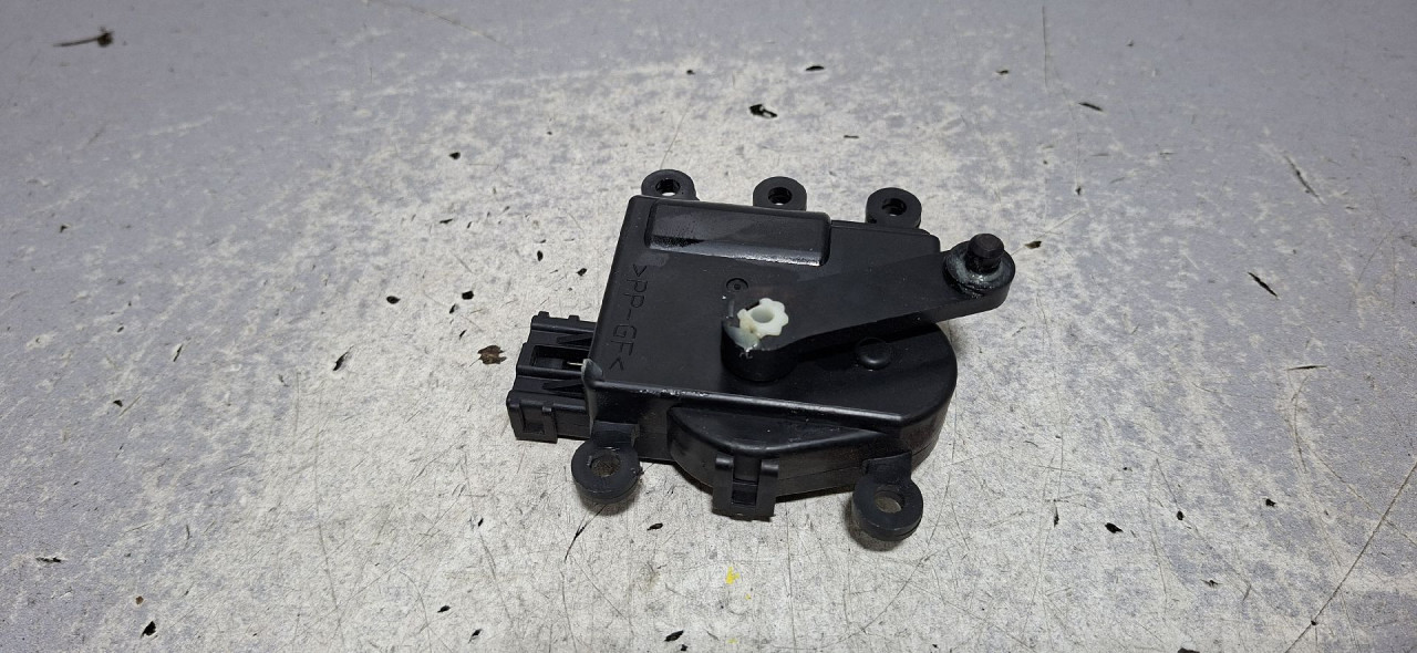 DIJELOVI MOTORIC KLAPNE MAZDA 6 > 16-18 2.2