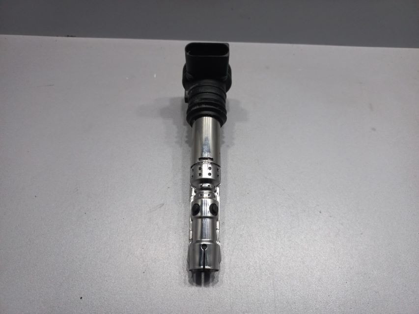 DIJELOVI BOMBINA AUDI A3 > 96-03 06A905115D