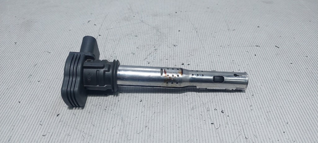 DIJELOVI BOMBINA AUDI A3 > 03-08 07K905715F