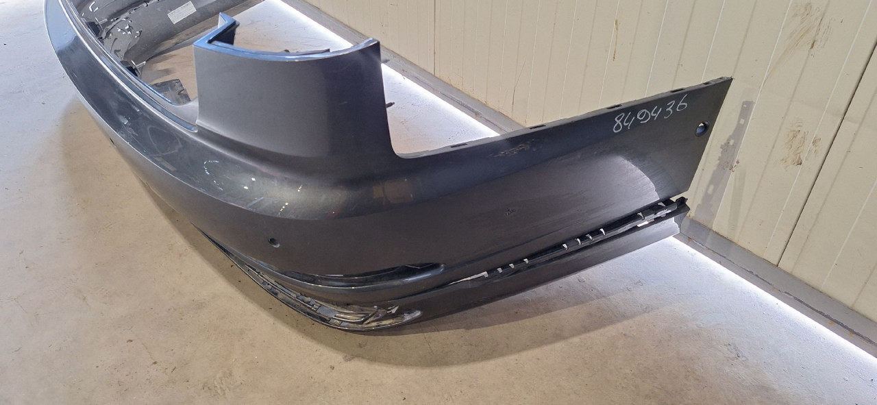 DIJELOVI BRANIK AUDI A8 (4N) > 17 -  4N0807511F