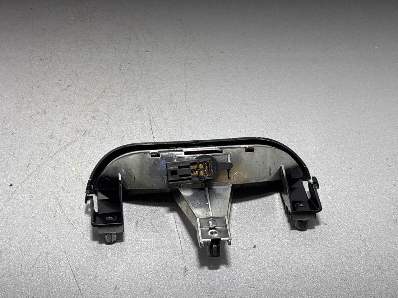 TRECE STOP SVJETLO DACIA DUSTER > 13-17 03434000A