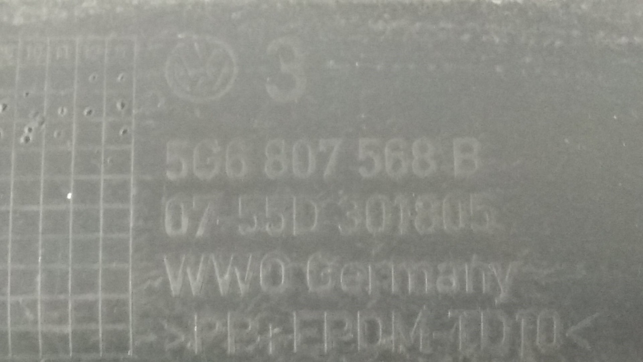 DIJELOVI SPOJLER VW GOLF 7 > 12-16 5G6807568B