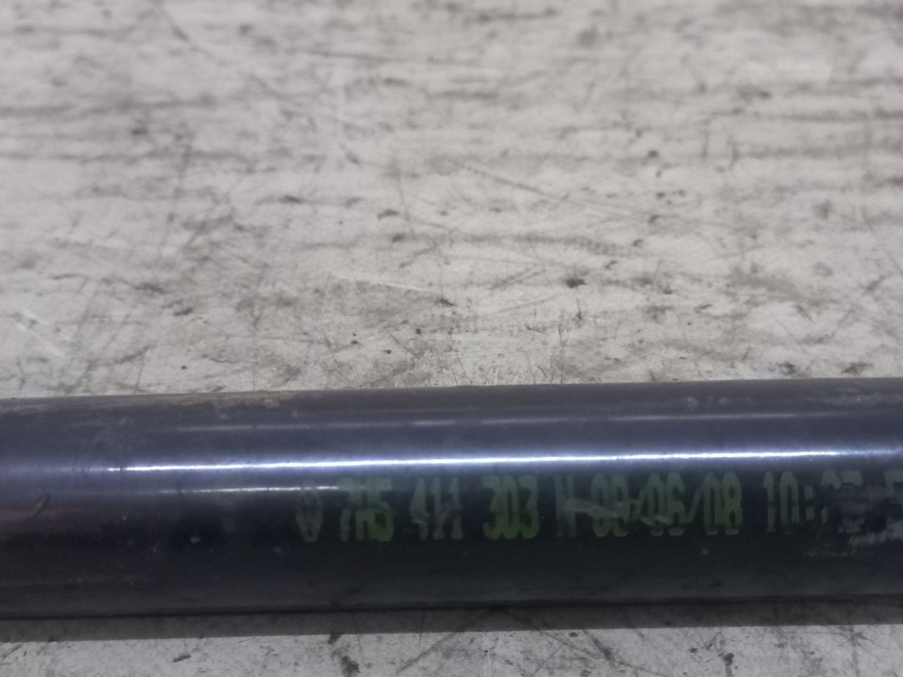 DIJELOVI BALANS STANGA VW T5 > 03-09 7H5411303N