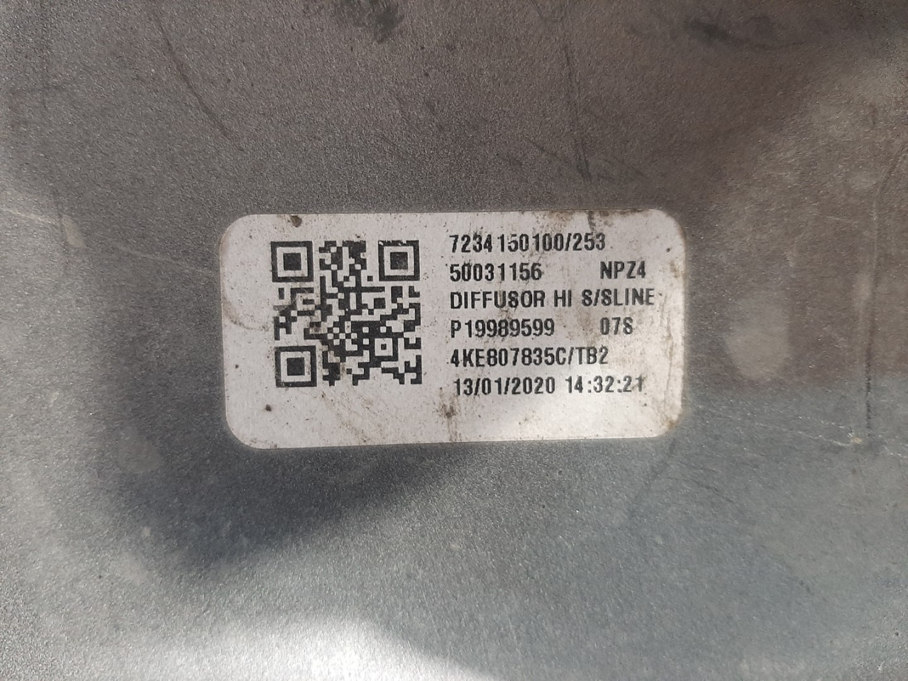 DIFUZOR ZADNJI AUDI E-TRON > 18- 4KE807835