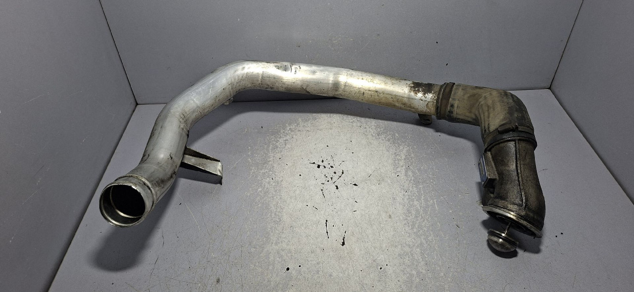 DIJELOVI CRIJEVO VOLVO XC60 > 13-17 2.4 31370489