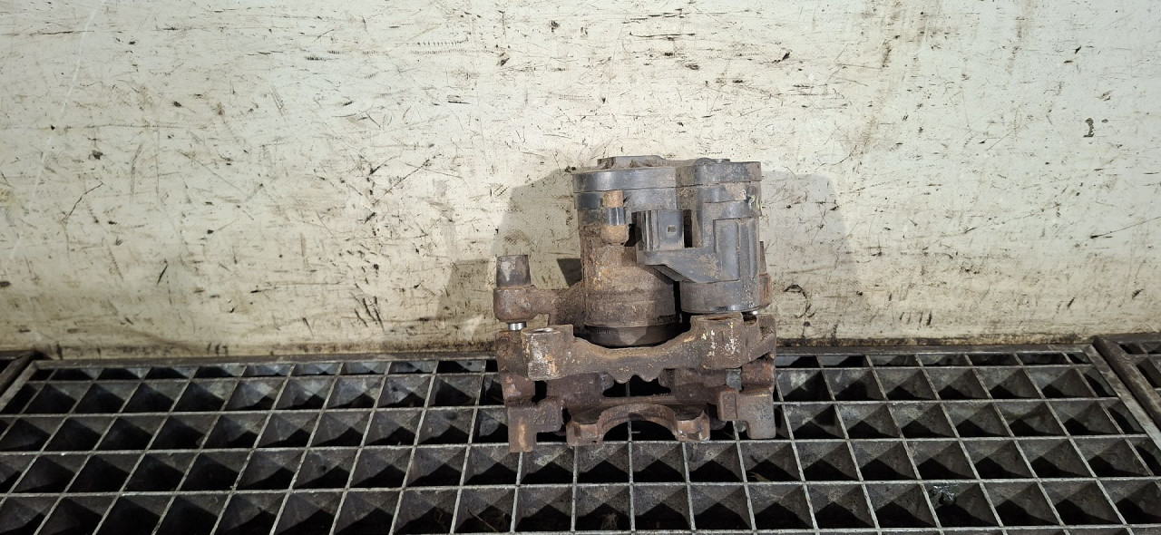 DIJELOVI KOCIONA KLJESTA VW GOLF 7 > 12-16 2.0 5Q0615406BG