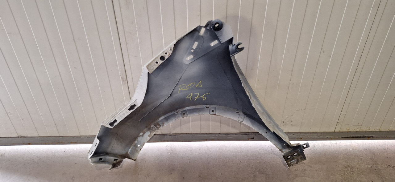 DIJELOVI BLATOBRAN RENAULT CAPTUR > 13-17 631001642R