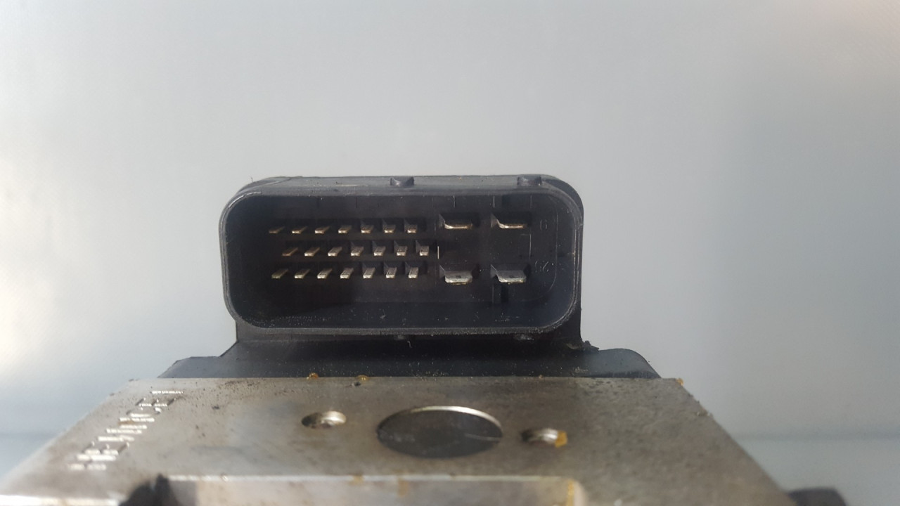 ABS ELEKTRONIKA HYUNDAI SANTA FE > 00-03 5890026550 589