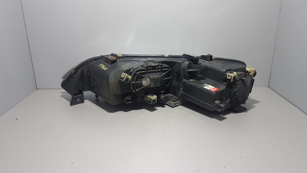 DIJELOVI FAR MAZDA 6 > 02-05 F014003907R