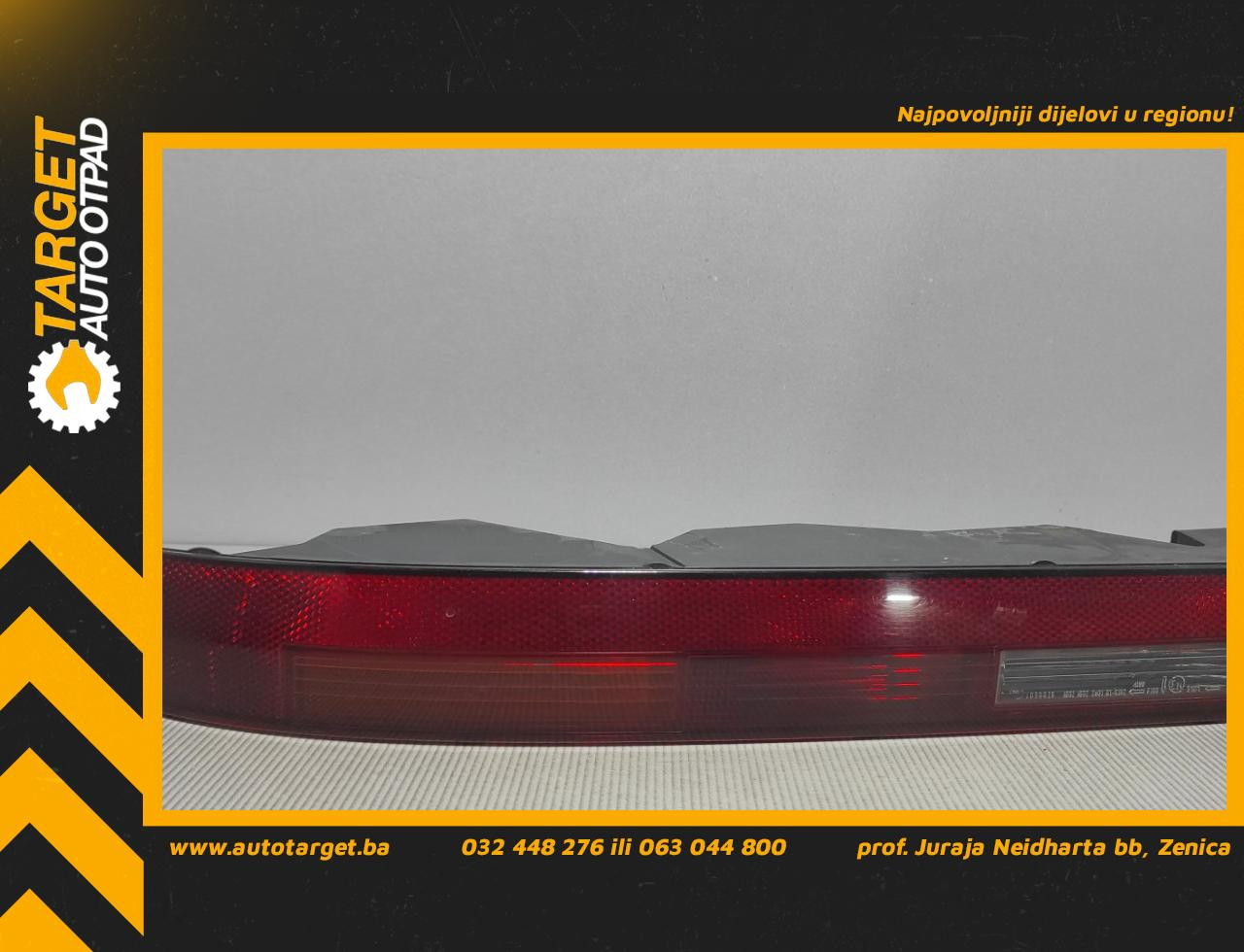 TRECE STOP SVJETLO AUDI Q7 > 09-15 4M0945095
