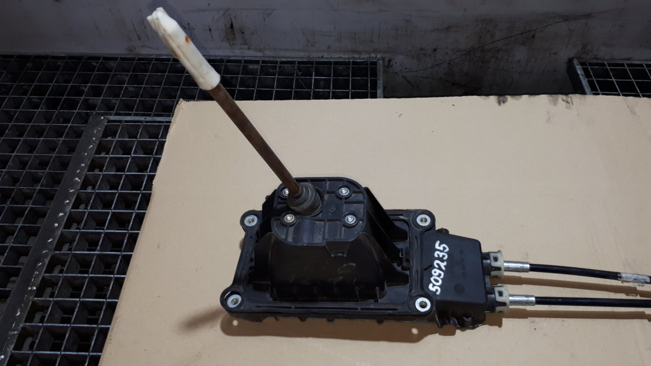 DIJELOVI SALTEBLA RENAULT CLIO > 05-09 8200755871