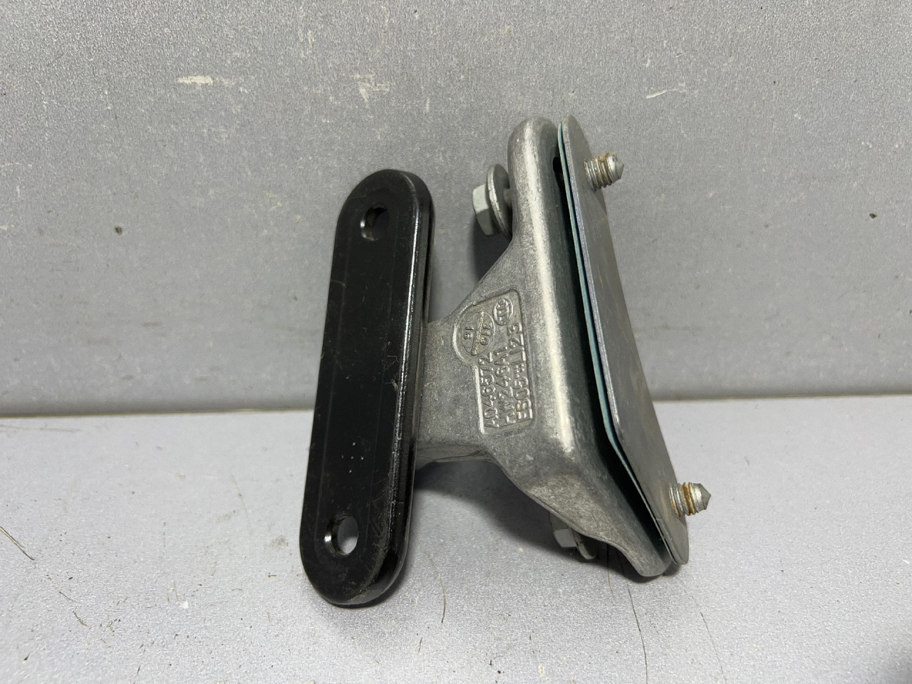 BAGLAMA MERCEDES B KLASA (W246) > 14-19 A046572