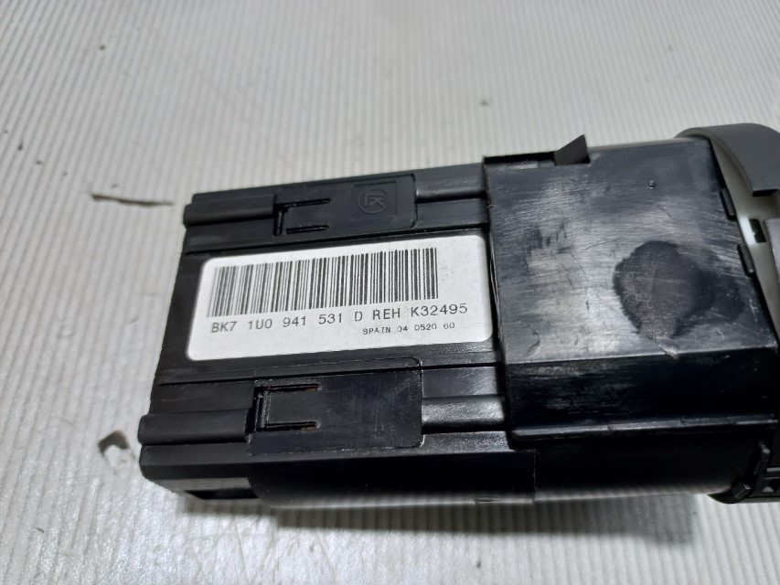 PREKIDACI SVJETLA SKODA FABIA > 07-10 1U0941531D