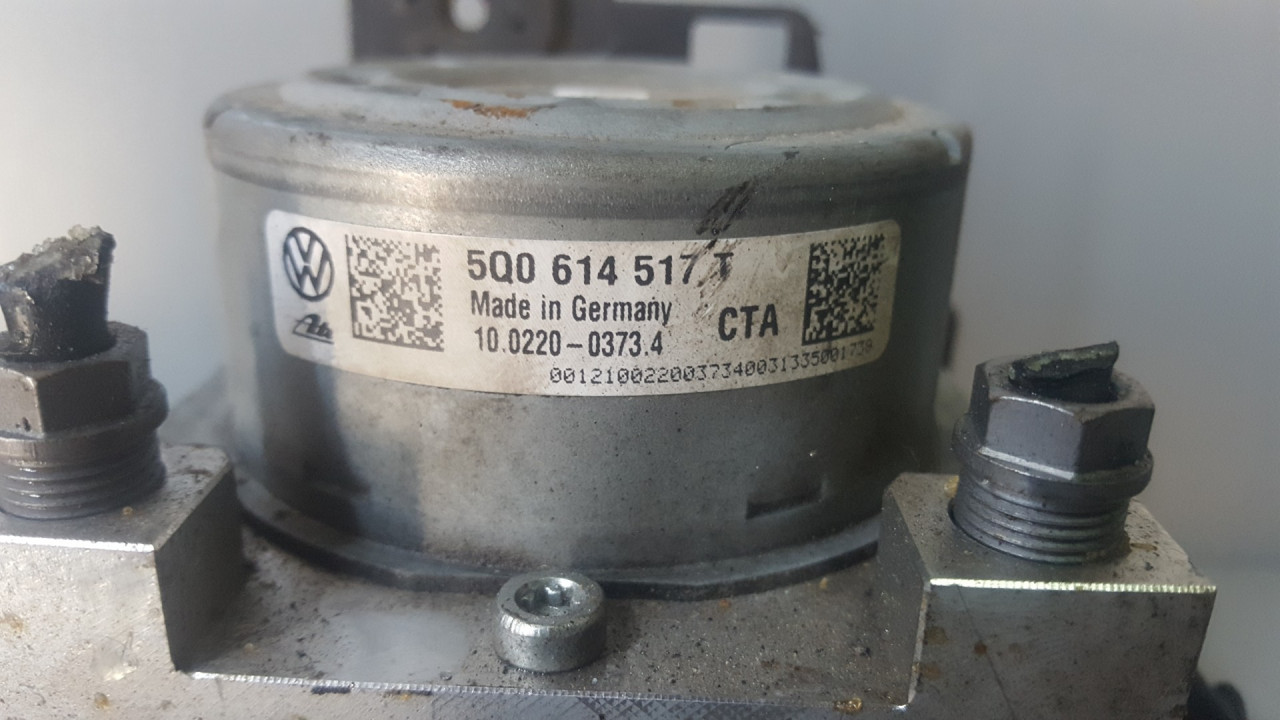 ABS ELEKTRONIKA VW GOLF 7 > 12-16 5Q0614517T 5Q0907379AA