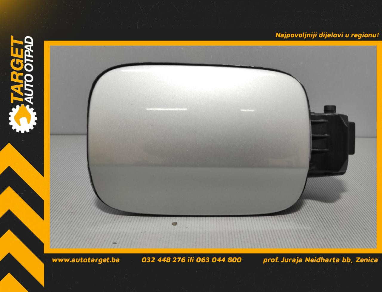 POKLOPAC REZERVOARA AUDI A4 (B8) > 12-15 8K0809999A