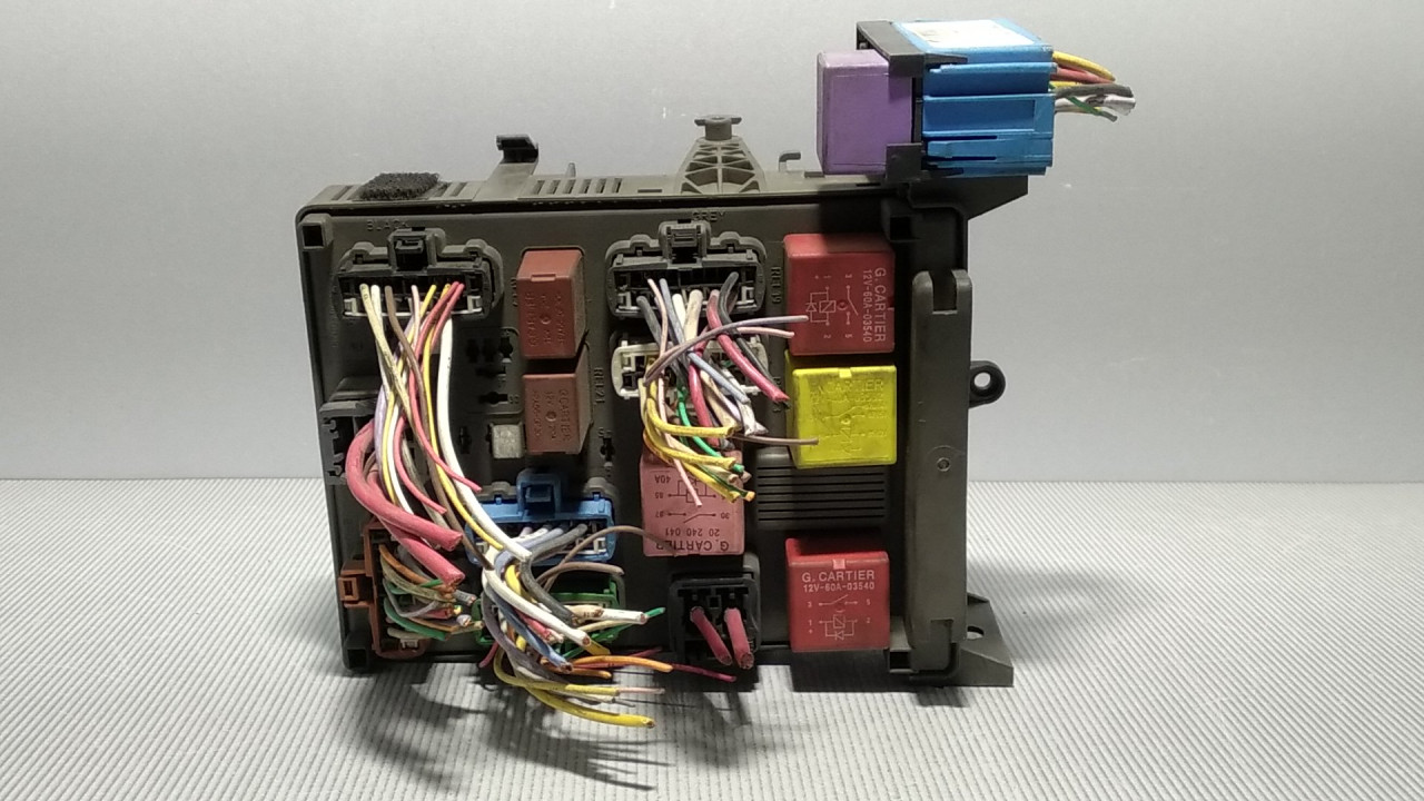 ELEKTRONIKA MODUL RENAULT LAGUNA > 01-05 518832019