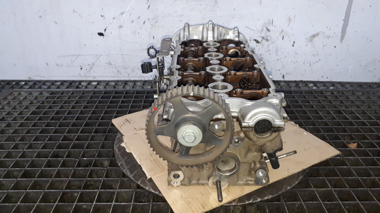 GLAVA MOTORA VW GOLF 5 > 03-08 06D103373AM