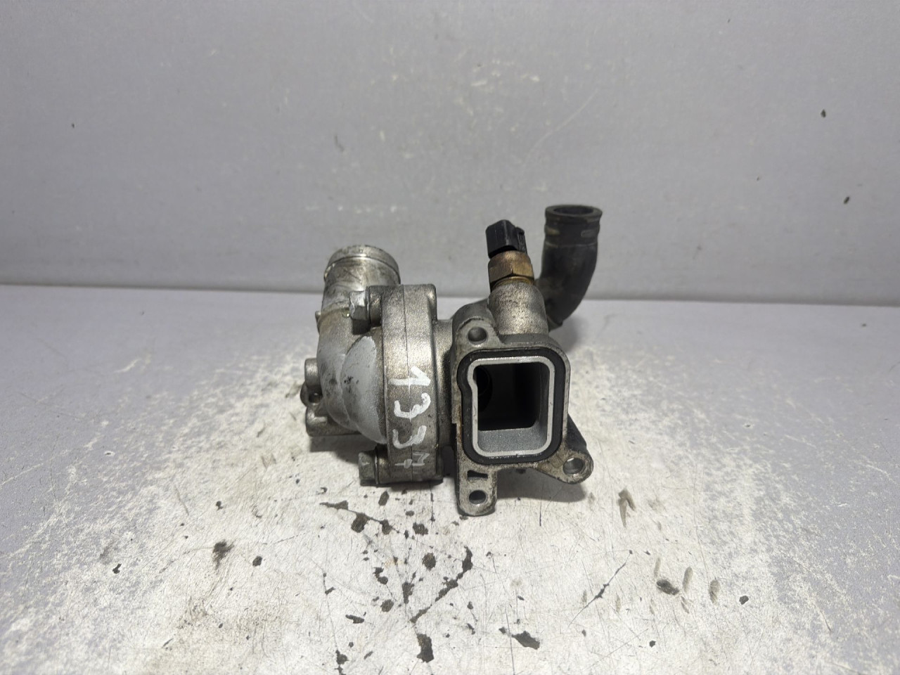 DIJELOVI TERMOSTAT HYUNDAI TUCSON > 15-20 1.7