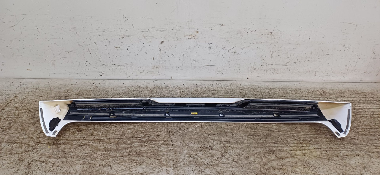 DIJELOVI SPOJLER VW POLO > 09-14 6R6827567A