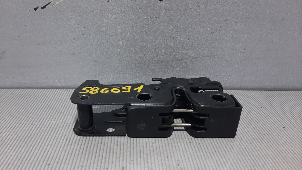 DIJELOVI BRAVA HAUBE SEAT LEON > 05-09 1P0823509C